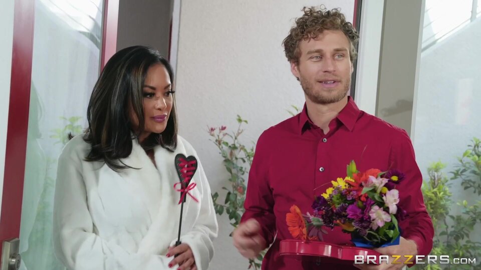 Hot Kinky MILF Kaylani Lei and Curly-Haired Handsome…